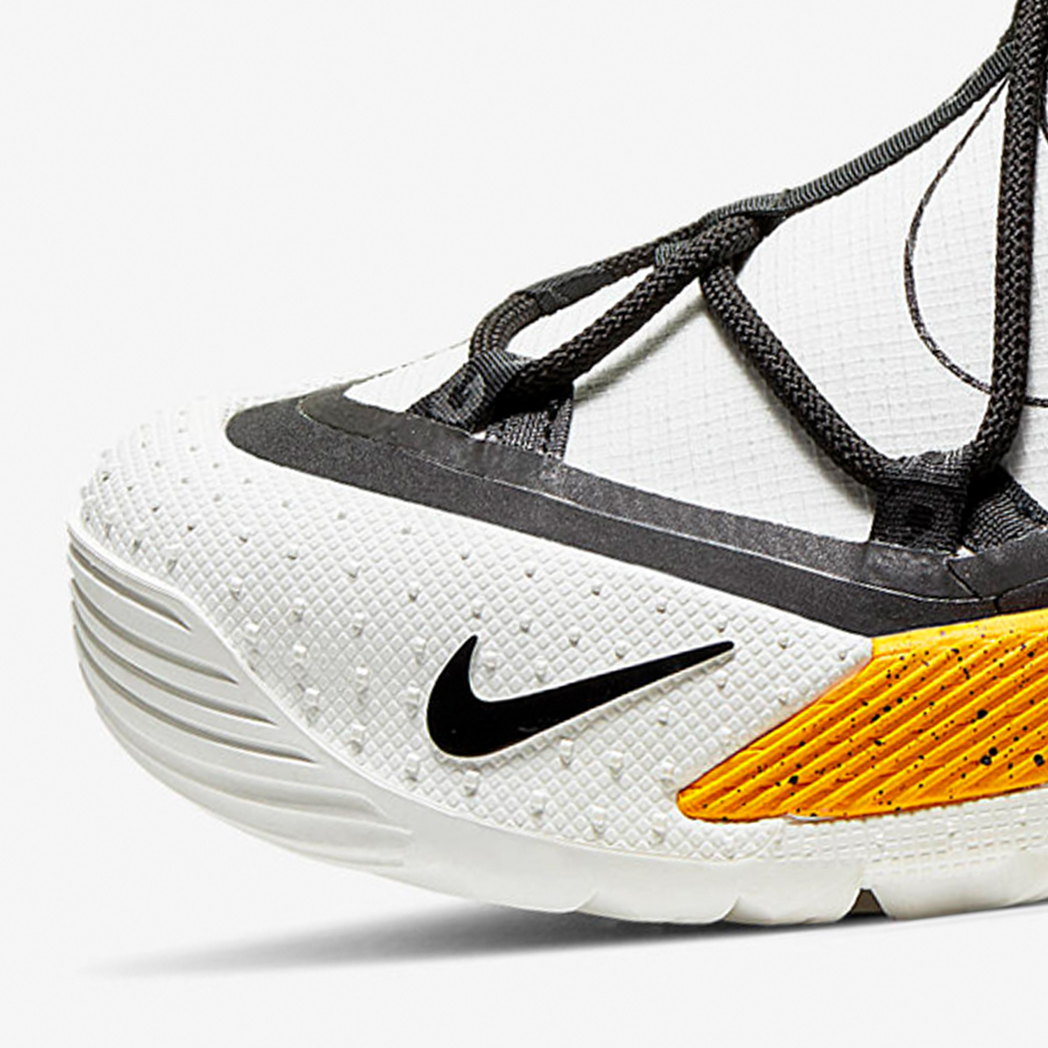 Nike/耐克官方正品新款男子户外机能运动高帮跑步鞋BV6348-100